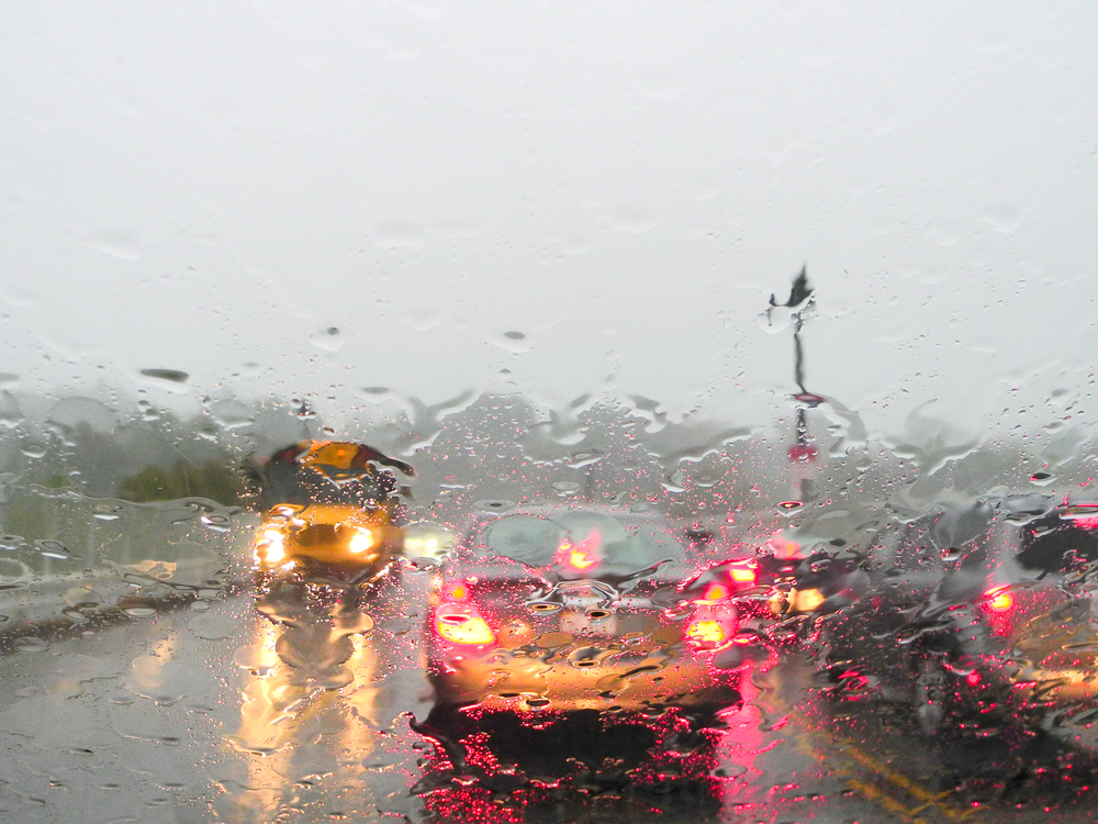 driving in rain chicago