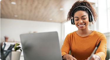 Student taking Top Driver's online course